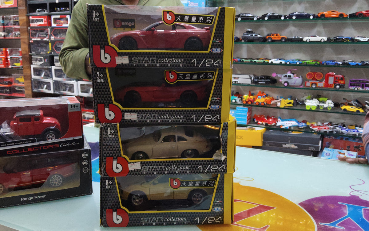 BURAGO 1:24 SCALE MIX MODEL - 2495