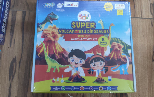 GENIUS BOX -  SUPER VOLCANOES & DINOSAURS GAME