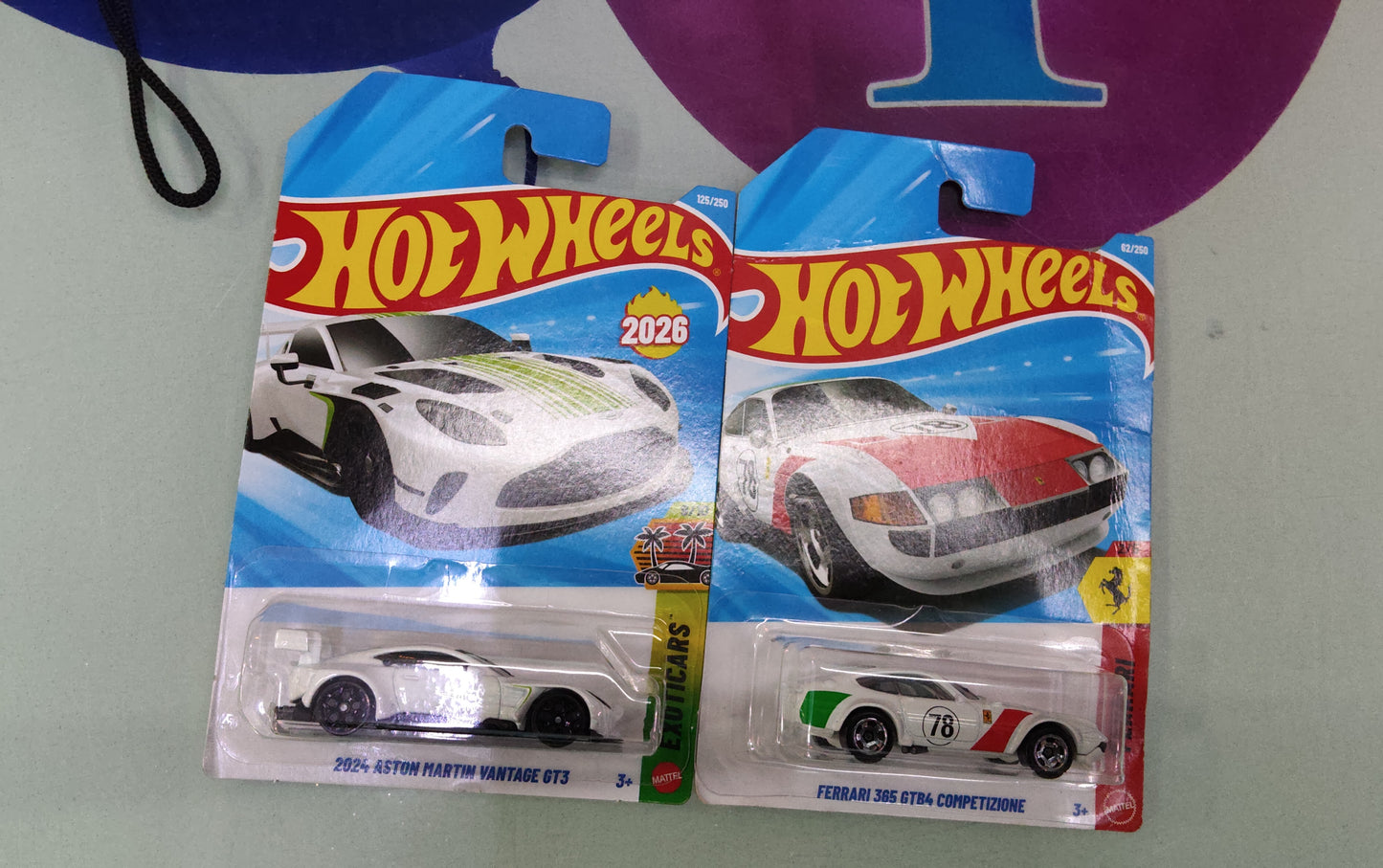 HOT WHEELS BASIC CAR - 179
